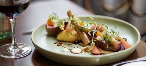 Oscar's Hotel Bar And Restaurant - Adwords Guide 2