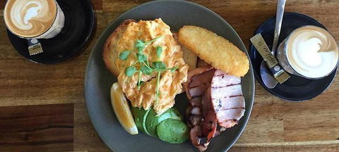 The Oaks Cafe At Acorn Nursery - Adwords Guide 1