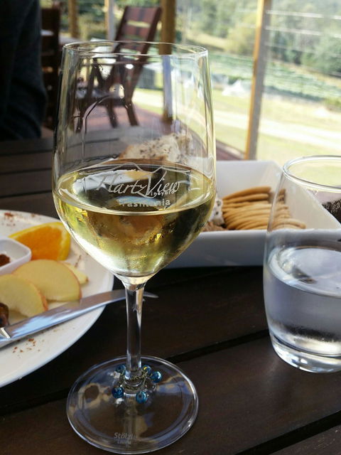 Hartzview Vineyard Cafe - Adwords Guide 4