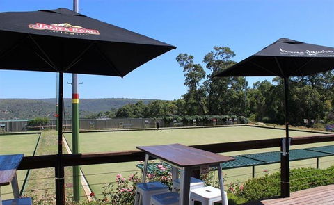 Windows On Wygonda At The Roleystone Club - Adwords Guide 15