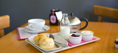 Miss Nellie's Cafe - Adwords Guide 2