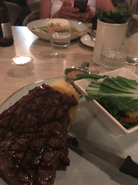 Savannah Bar & Restaurant - Adwords Guide 4