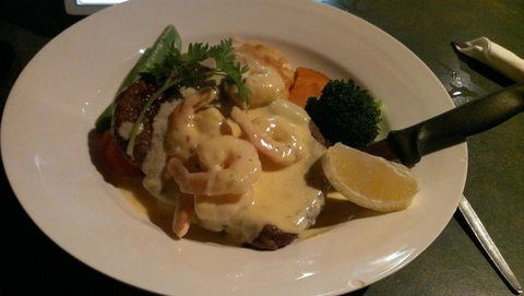 Bridport Hotel Sports Bar - Adwords Guide 0