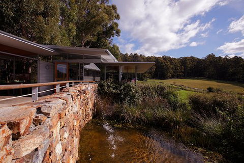 Five Bob Cafe - Adwords Guide 0