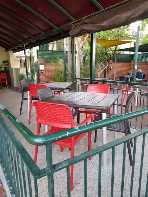 The Bistro At The Bayswater Hotel - Adwords Guide 7