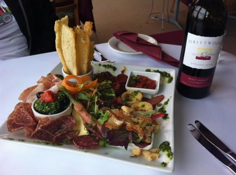Driftwood Estate Winery - Adwords Guide 0