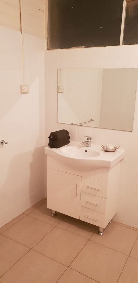 BP John Eyre 1878 Caiguna Western Australia - Adwords Guide 3