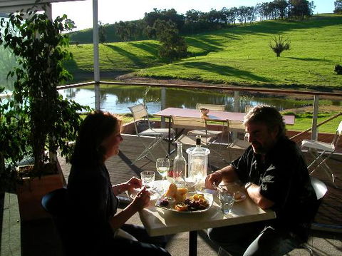 Hackersley Winery - Adwords Guide 0