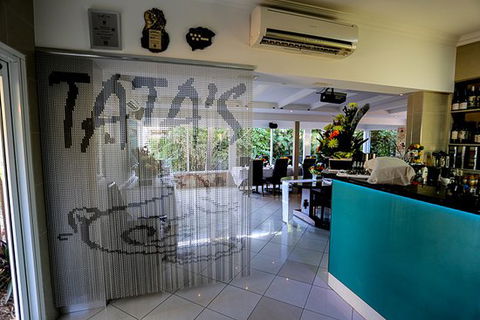 Tata's Cafe - Adwords Guide 0