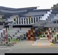 The Highlander Hotel - Adwords Guide