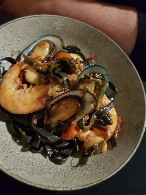 Crustaceans Restaurant - Adwords Guide 1