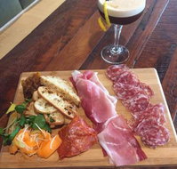 Mr Edward's Alehouse Kitchen - Adwords Guide