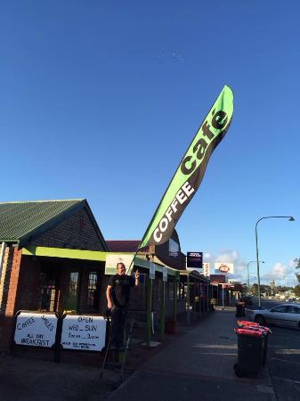 My Friends Cafe - Adwords Guide 0