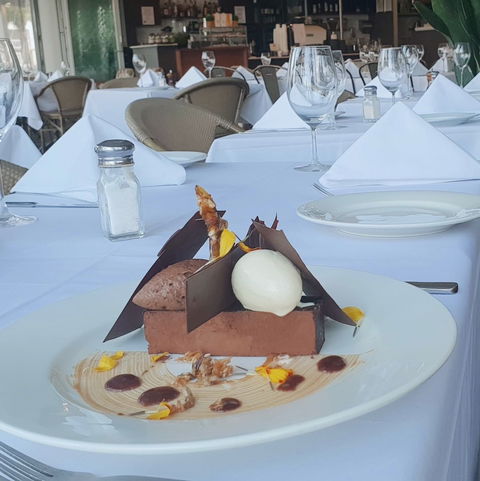 Quayrra Dining Room - Adwords Guide 5