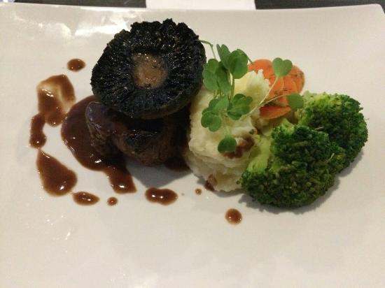 Seren8 Restaurant  Bar Chevron Island