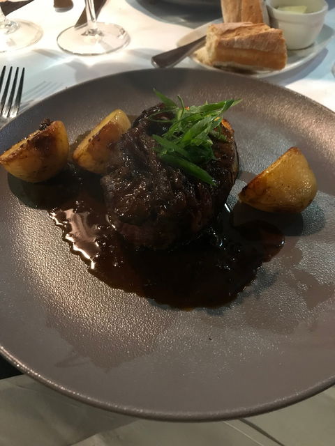 C'est Bon Restaurant Francais - Adwords Guide 6
