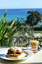 Manta Ray Bistro At Stradbroke Island Beach Hotel - Adwords Guide 2