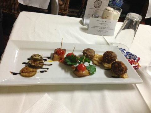 Club Boutique Restaurant - Adwords Guide 0