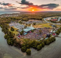 Sandstone Point Hotel - Adwords Guide