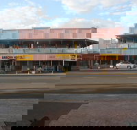 Tina's Cafe - Adwords Guide