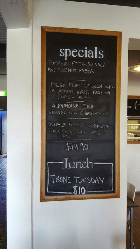 Tolga Hotel Restaurant - Adwords Guide 5