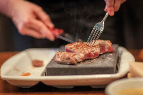 Sonley StoneGrill And Bar - Adwords Guide 0
