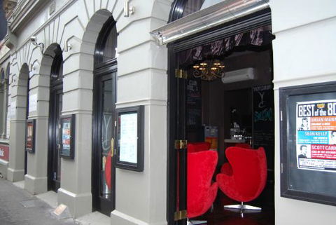 Yacht Club Hotel - Adwords Guide 0
