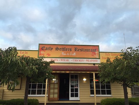 Early Settlers Restaurant - Adwords Guide 0