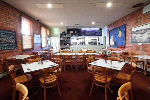 The American Hotel Creswick - Adwords Guide 0