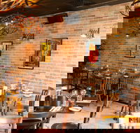 Le Bouchon Restaurant - Adwords Guide