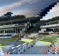 Estuary Restaurant - Adwords Guide