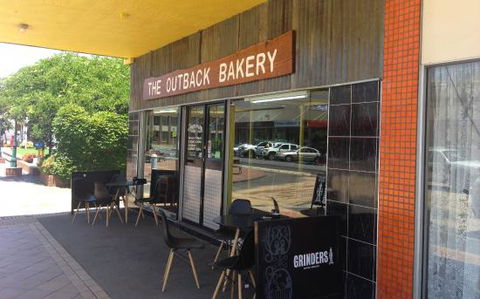The Outback Bakery - Adwords Guide 0