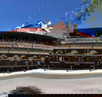 Ariah Park Hotel Dining  Bar - Adwords Guide