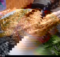 The Red Parrot Cafe - Adwords Guide