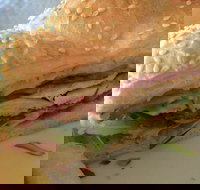 Cosy Creek Cafe - Ad Words Australia