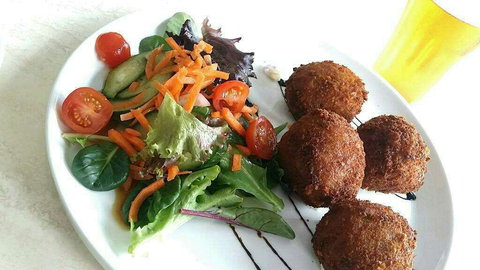 The Heights Bar And Bistro - Adwords Guide 0