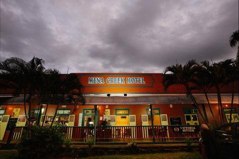Mena Creek Hotel - Adwords Guide 0