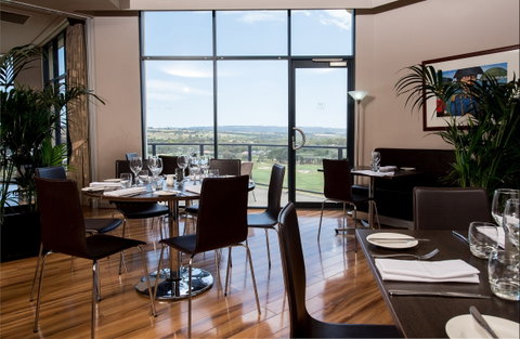 Baudins Restaurant At McCracken Country Club - Adwords Guide 1