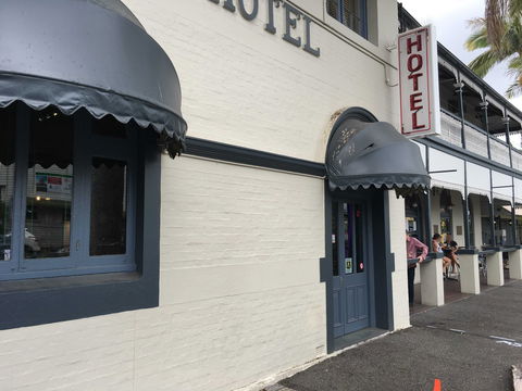 Waterloo Bay Hotel - Adwords Guide 0