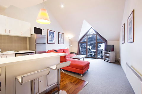 Lantern Apartments - Adwords Guide 35