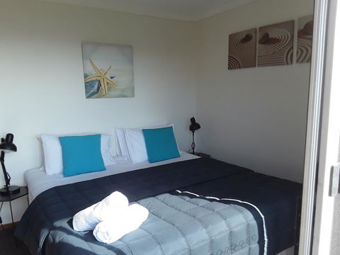Narooma Golfers Lodge - Adwords Guide 23