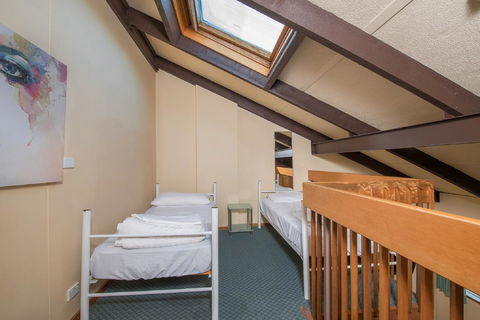 Alpine Gables - Adwords Guide 28