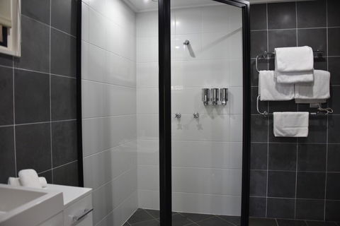 Pure Chalet Thredbo - Adwords Guide 4