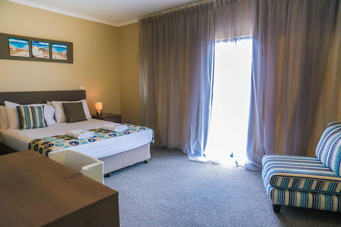 Marina Hotel - Adwords Guide 31