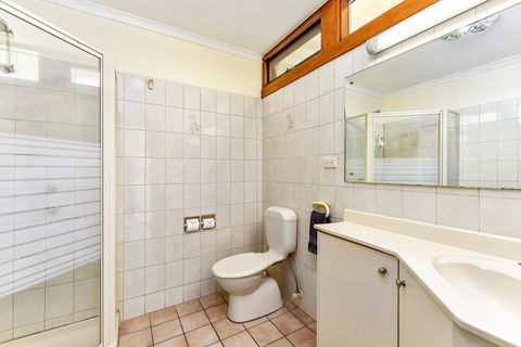 William Macintosh Motor Lodge - Adwords Guide 12