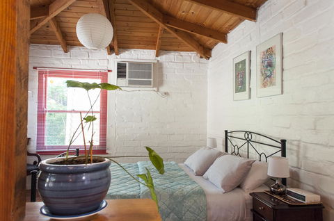 Trevalia Accommodation - Adwords Guide 31