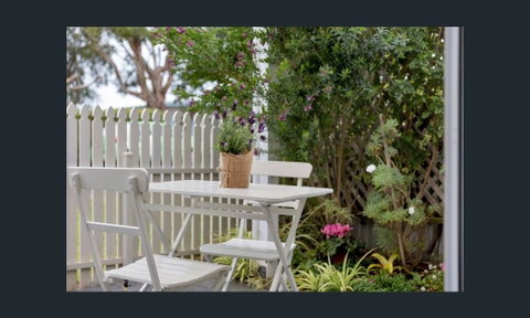 Wintergarden Beach Cabin - Adwords Guide 2