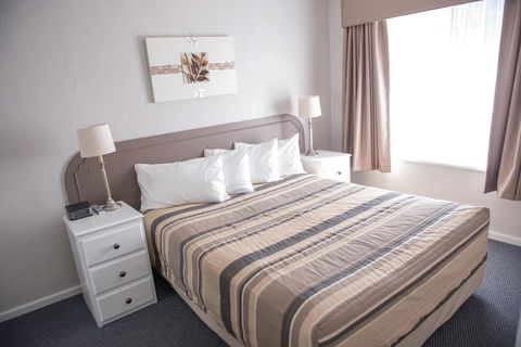 Arkana Motor Inn & Terrace Apartments - Adwords Guide 20