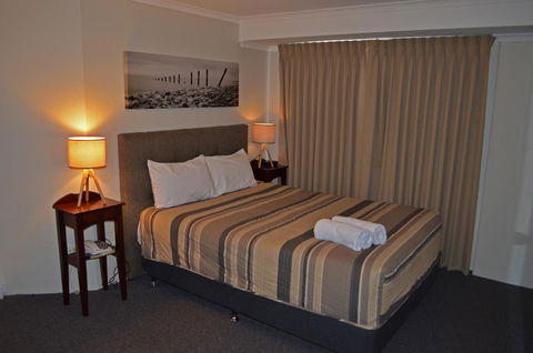 Arkana Motor Inn & Terrace Apartments - Adwords Guide 1
