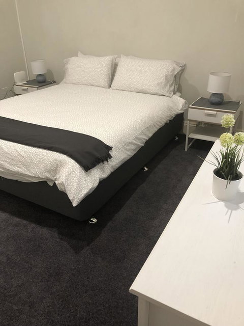 Olive's Cottage - Adwords Guide 4